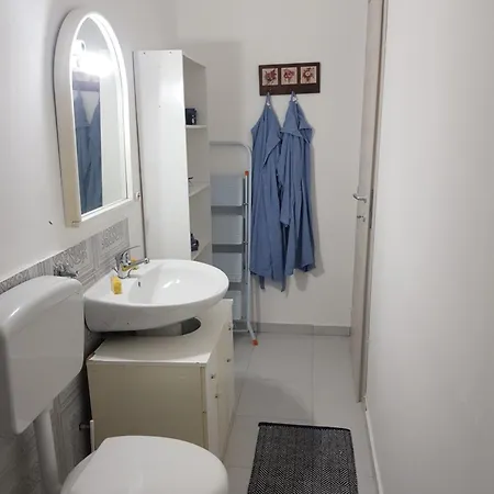 Apartment Almar *